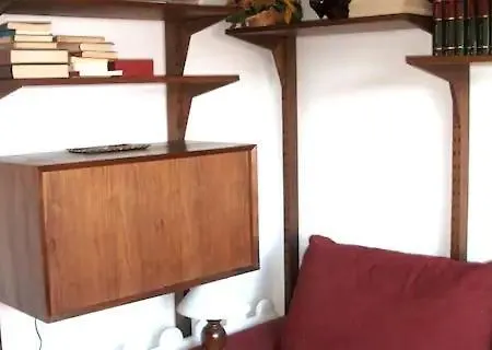 Chalet En El Pirineo. Jaca, Zona Centrica