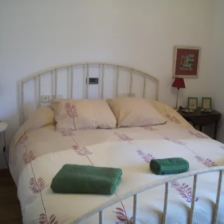 Chalet En El Pirineo. Jaca, Zona Centrica