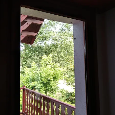 Chalet En El Pirineo. Jaca, Zona Centrica *